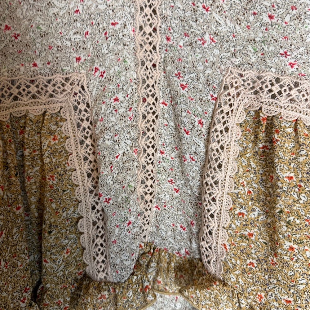 POL Boho Mixed Print Lace Trim Sleeveless Tunic Top - Picture 5 of 10